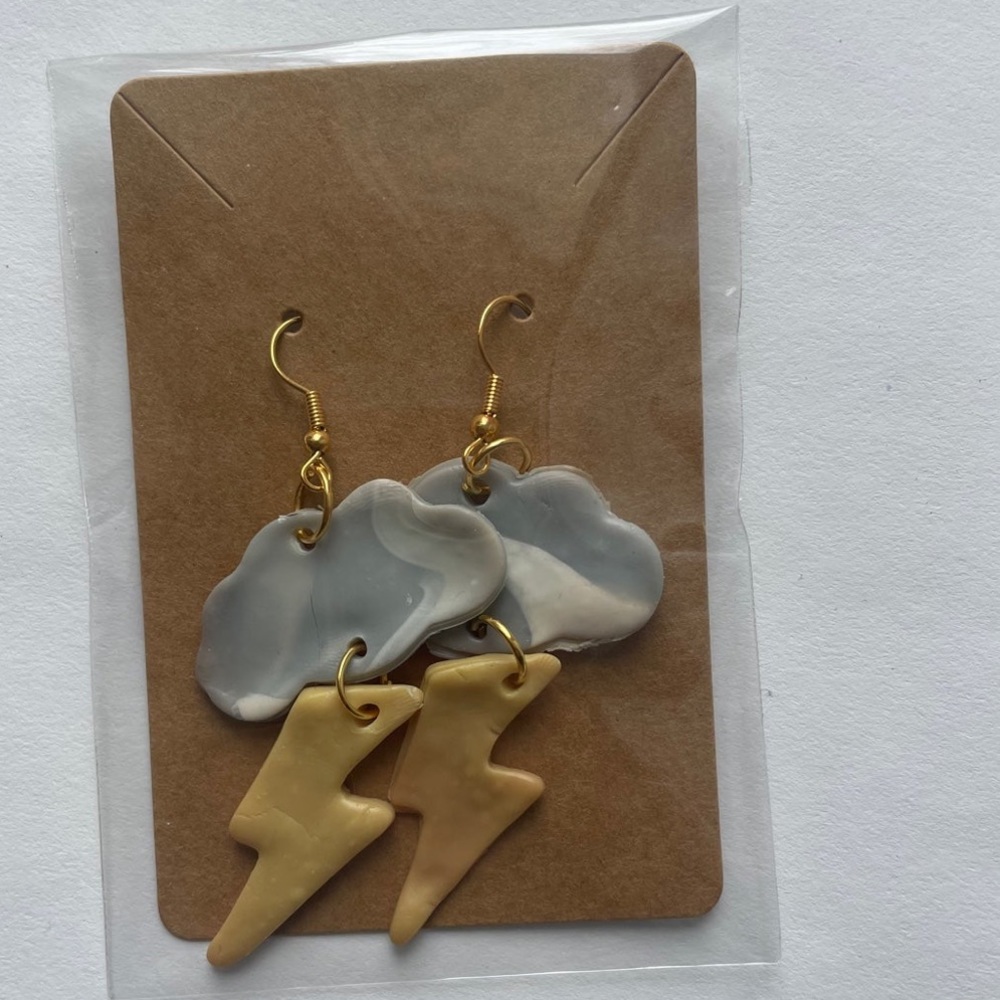 Storm earrings